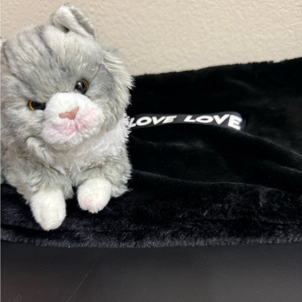 Demdaco Gray and White Plush Cat with Black Bed